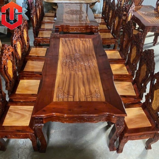 BÀN ĂN TRÀM HOÀNG GIA 8 GHẾ - Ảnh 5