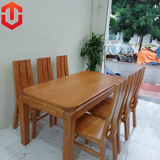 BÀN ĂN CHÂN HƯƠU SỒI LAU HƯƠNG