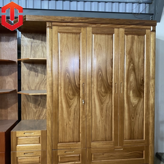 TỦ ÁO HƯƠNG XÁM PHỦ 3 CÁNH KỆ TRANG TRÍ - Ảnh 2