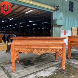 BÀN CÚNG HƯƠNG ĐÁ 1M97 CHÂN VÁT - CHẠM NHƯ Ý ĐẦU TƯ CHO NHỮNG KHOẢNH KHẮC QUÝ GIÁ BÊN GIA ĐÌNH TẠO RA KHÔNG GIAN THỜ CÚNG ẤM CÚNG VÀ SANG TRỌNG MANG LẠI SỰ BÌNH AN VÀ HẠNH PHÚC CHO MỌI THÀNH VIÊN TRONG GIA ĐÌNH